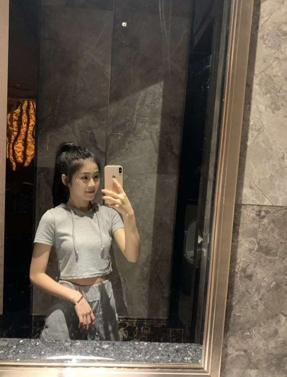 找到个高中在校学生妹，很纯