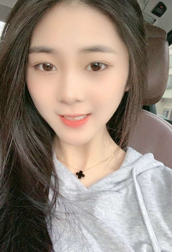 找到个高中在校学生妹，很纯