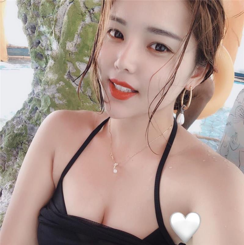 杭州一个Sao妹子 看样子是白领